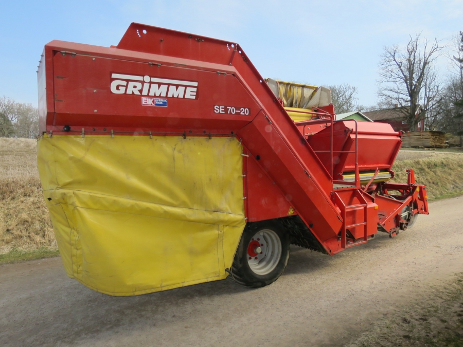 5014 Grimme SE70-20 potato harvester