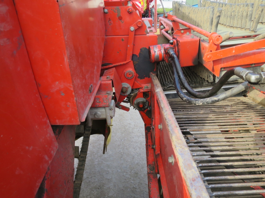 5014 Grimme SE70-20 potato harvester