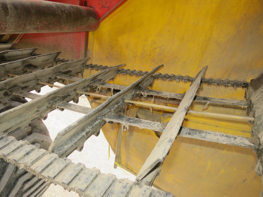 5014 Grimme SE70-20 potato harvester