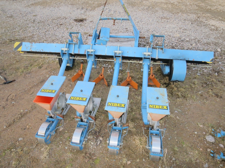 5015 Nibex 300 Sämaschine 4 Reihe