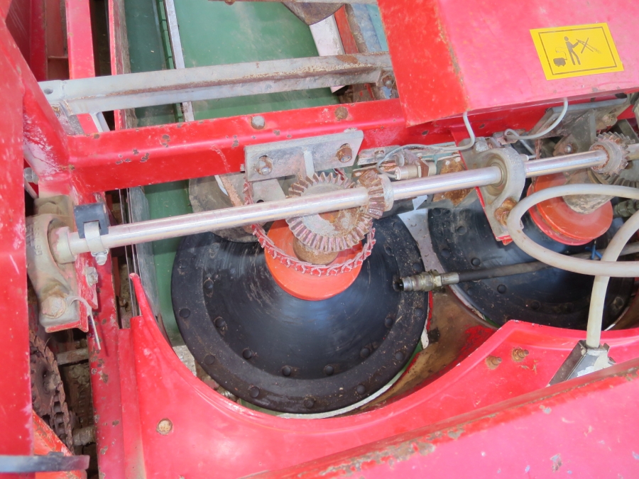 5019 Koningsplanter potato planter 2 rows model AP 375