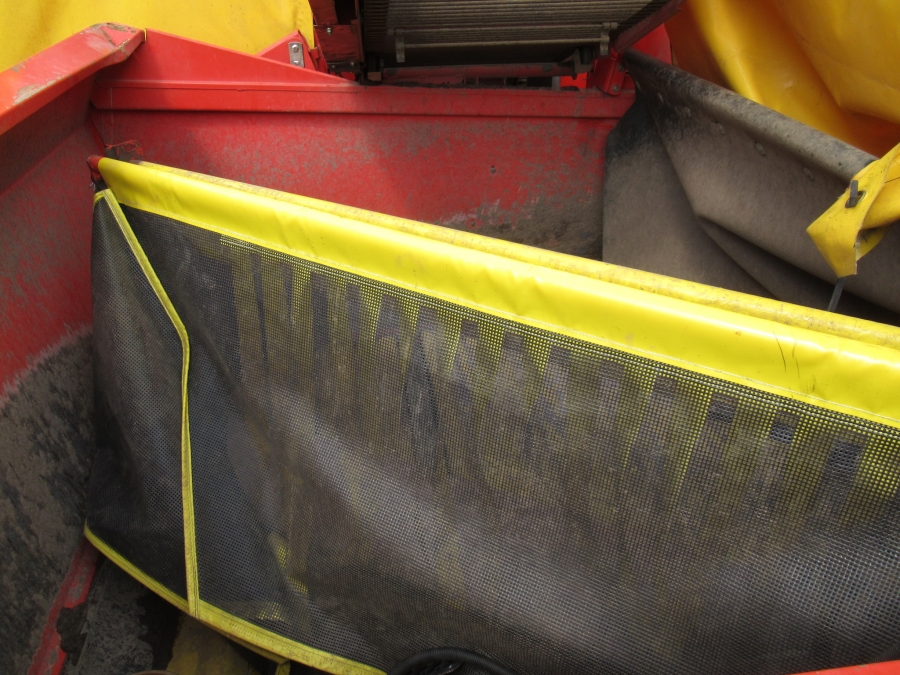 5035 Grimme SE75-40 potato harvester