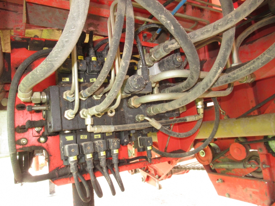 5035 Grimme SE75-40 potato harvester