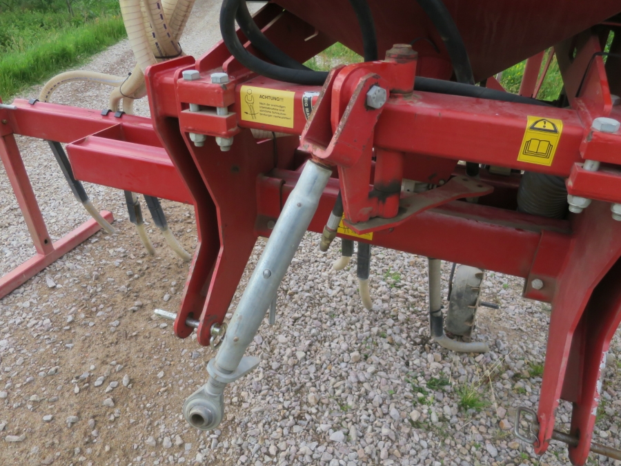 5038 Hatzenbichler Dungerstreuer Pneumatisch