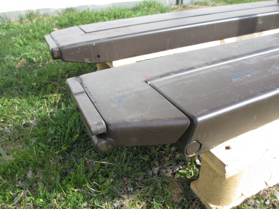 3210 EPK box turner for forklift turning FORWARD 