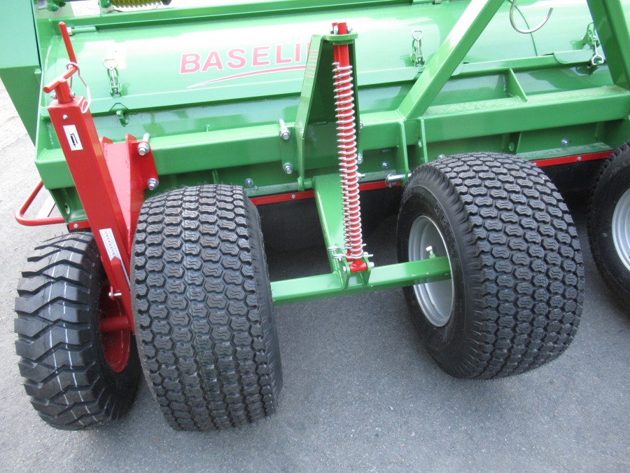 5046 Baselier haulm topper 4LKB320