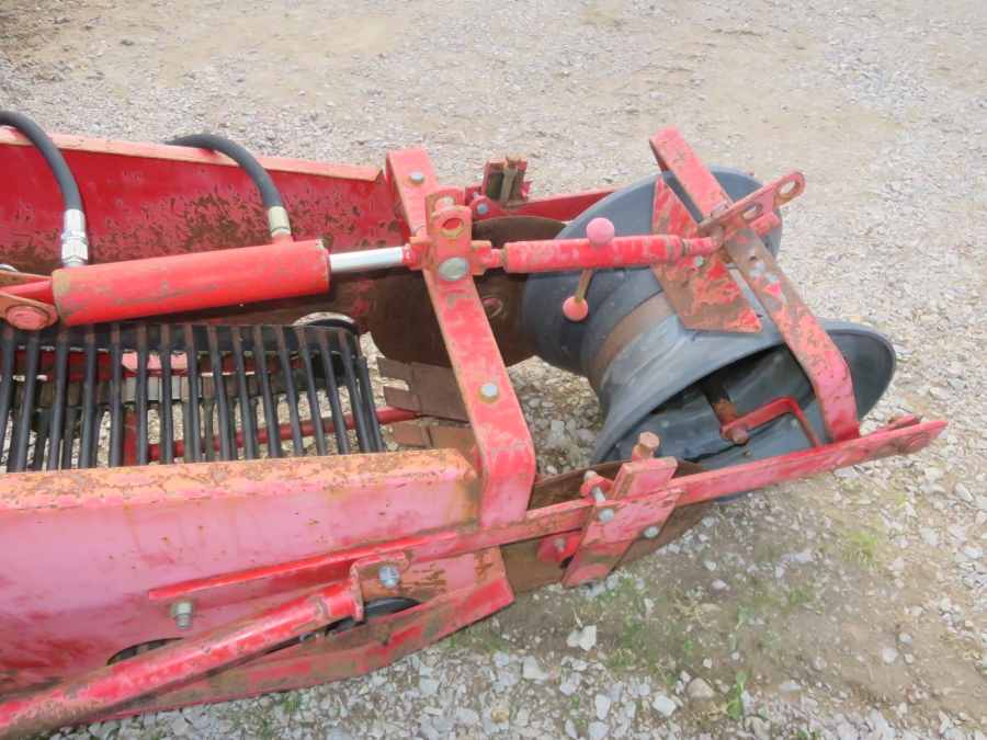 5065 Juko midi potato harvester