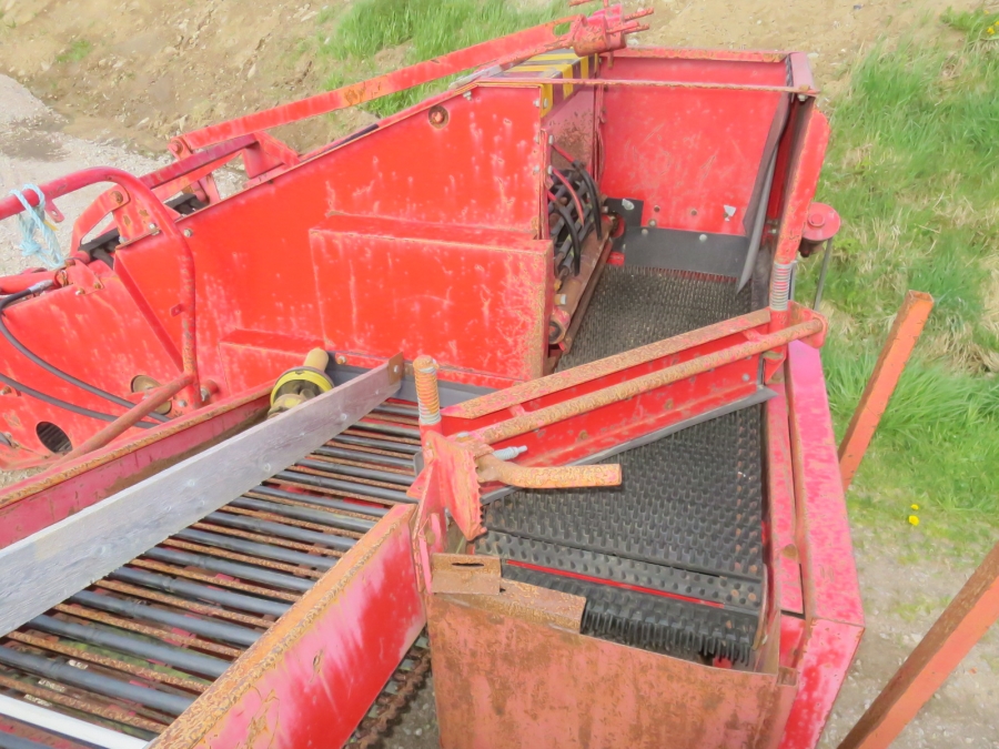 5065 Juko midi potato harvester