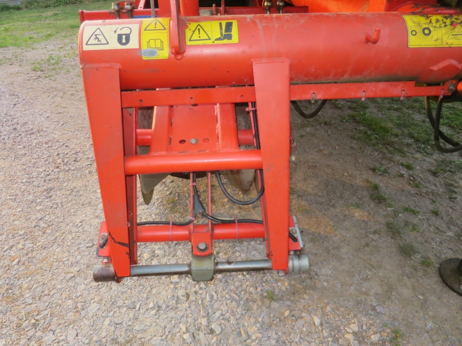 5067 Grimme SE75-40 potato harvester