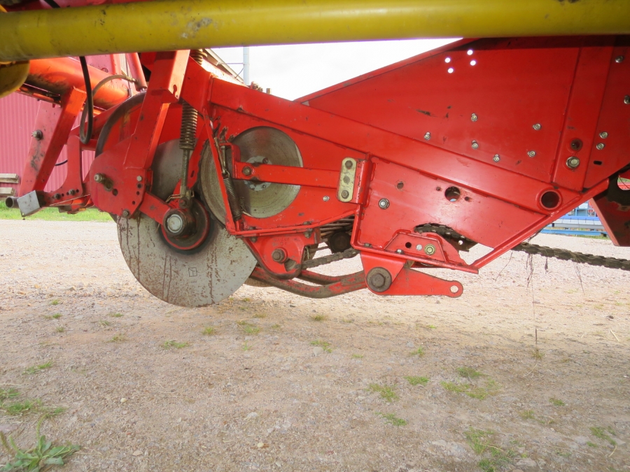 5067 Grimme SE75-40 potato harvester