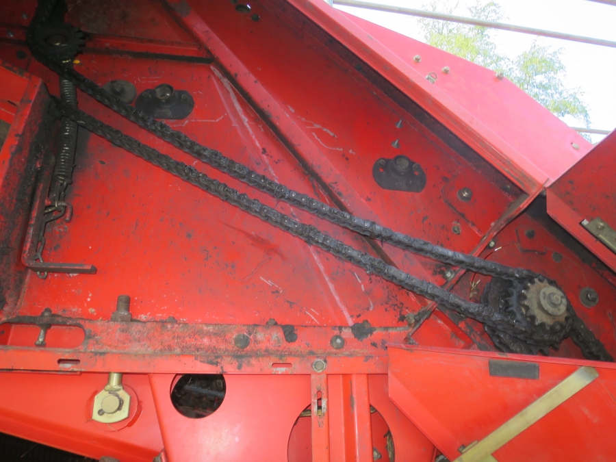 5067 Grimme SE75-40 potato harvester