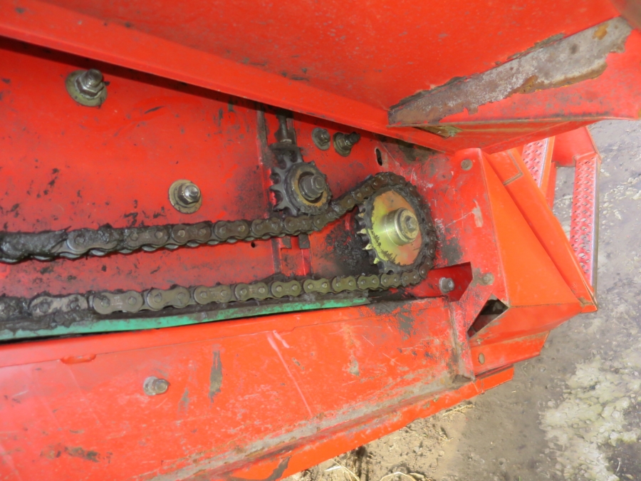 5067 Grimme SE75-40 potato harvester