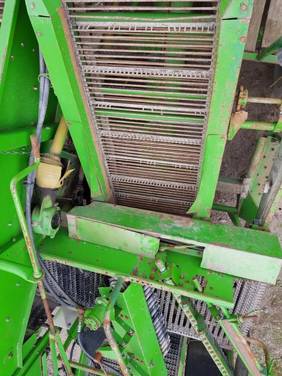 5072 Wühlmaus 1733 Kartoffelroder