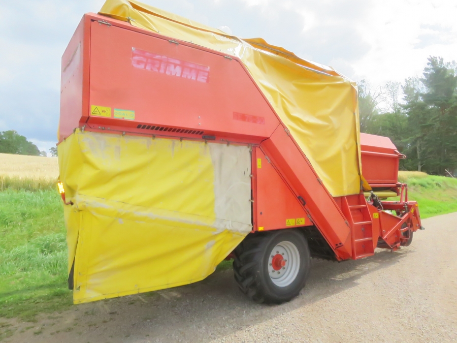 5078 Grimme SE75-30 potato harvester
