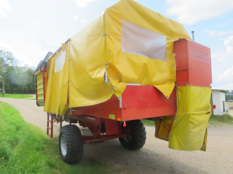 5078 Grimme SE75-30 potato harvester