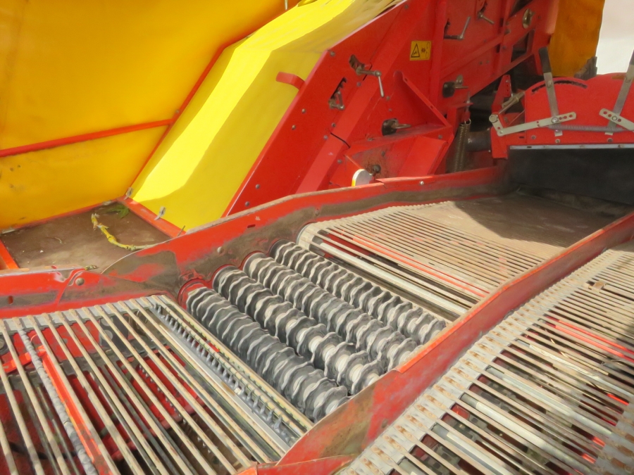 5078 Grimme SE75-30 potato harvester