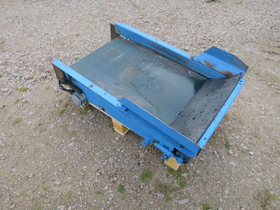 5095 EMVE plain conveyor 900x500 mm