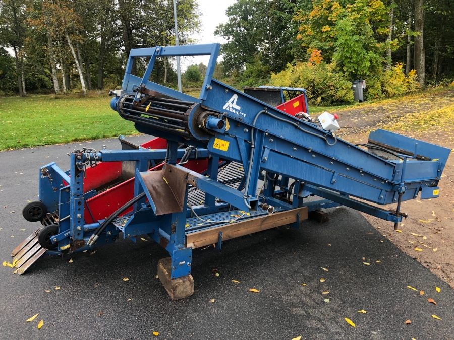 5098 Asa-Lift KT-80 potato harvester mounted