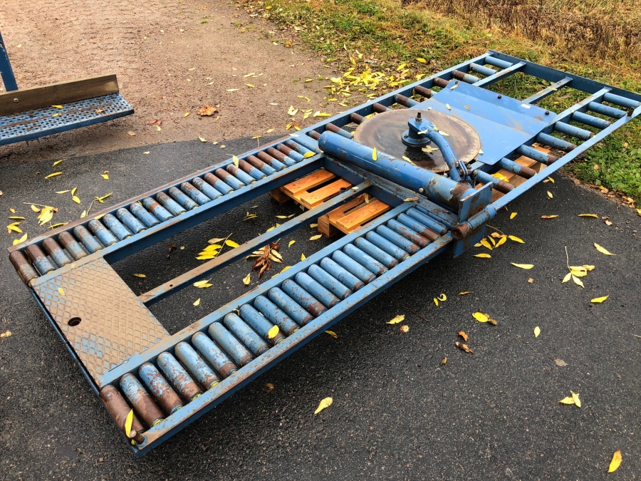 5098 Asa-Lift KT-80 potato harvester mounted