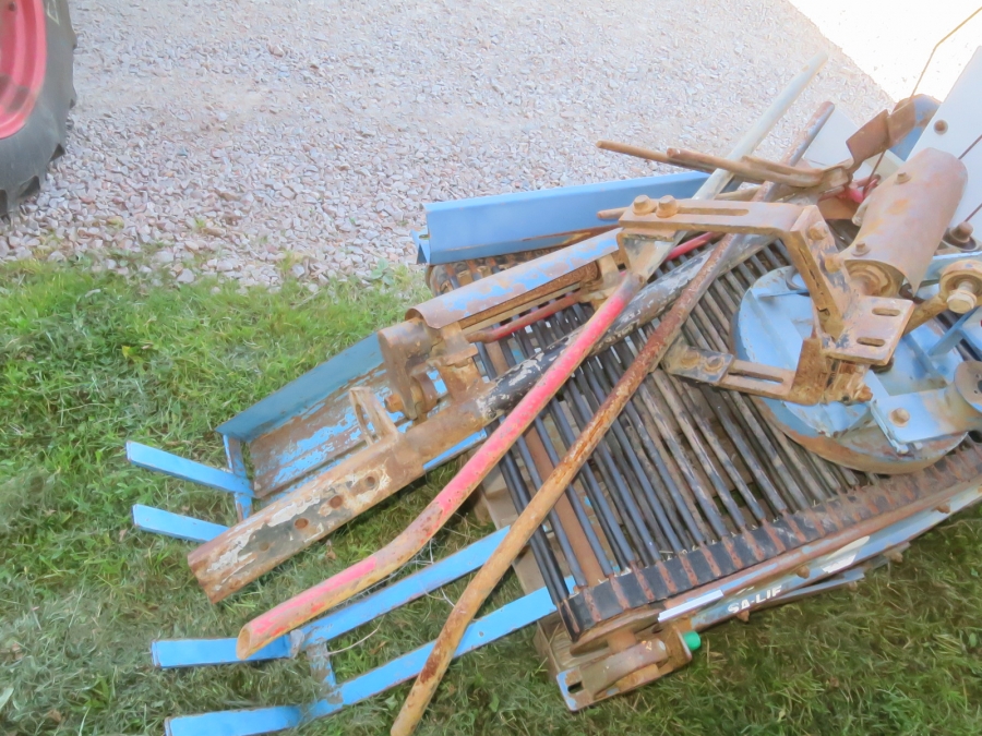 5099 Asa-Lift dill chives and leek harvester