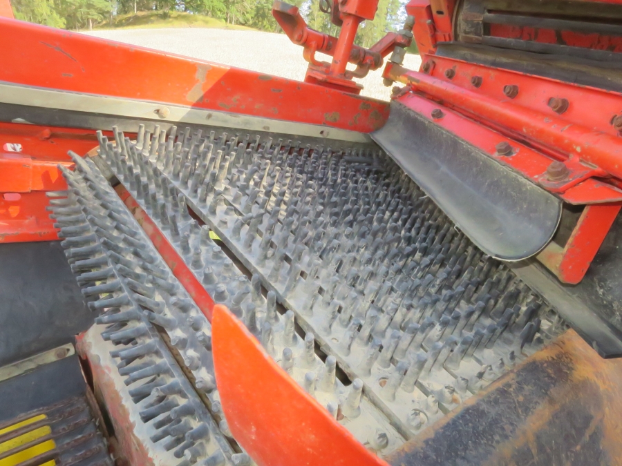 5107 Grimme potato harvester