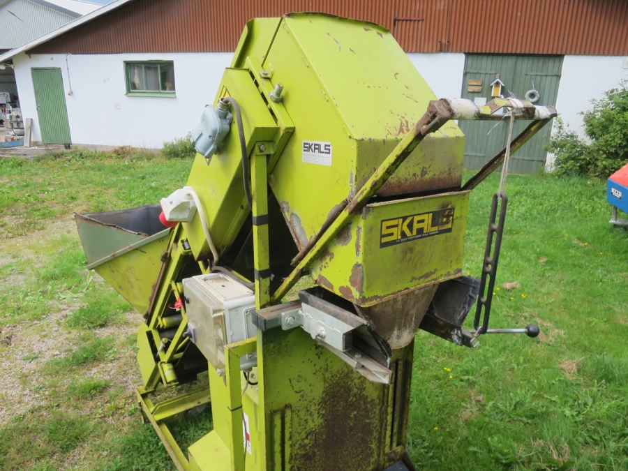 5112 SKALS automatic weigher