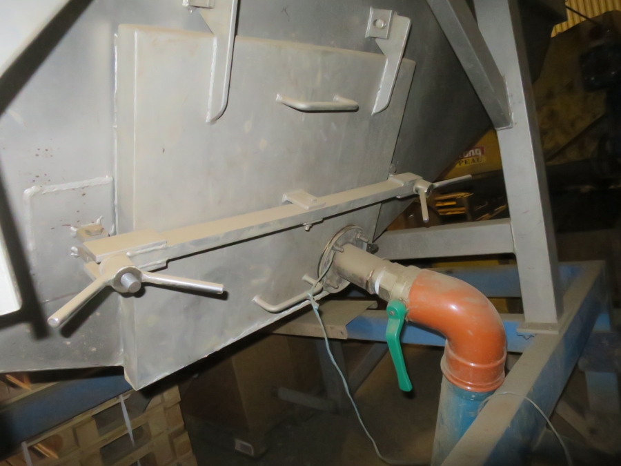 5122 EMVE TONG potato washer with polisher