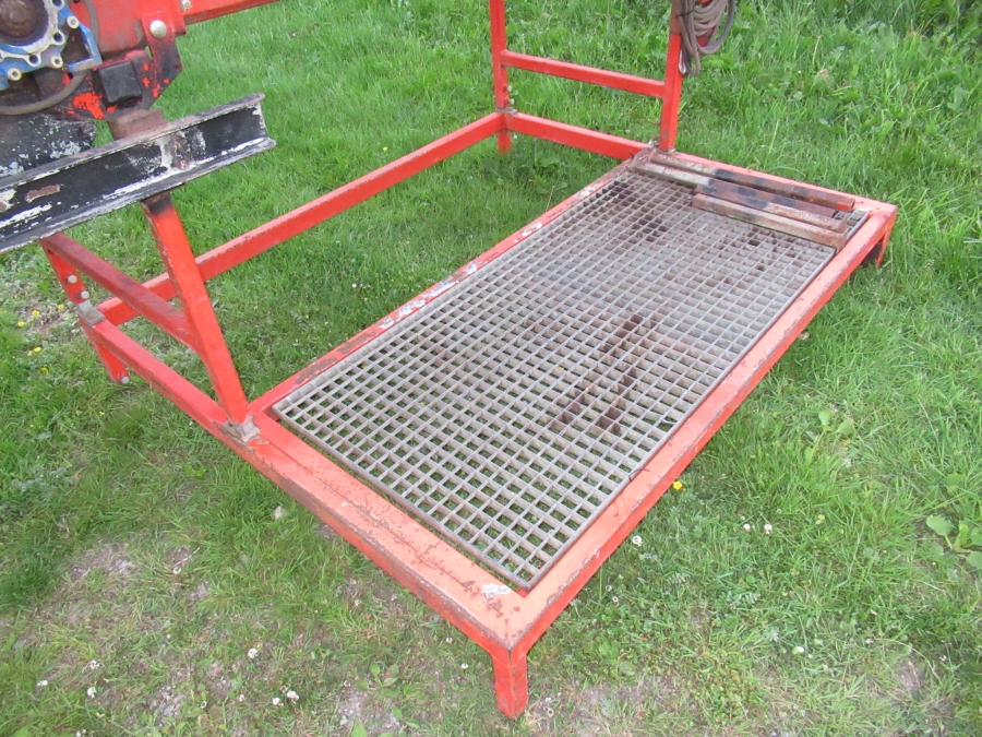 5126 EKKO inspection table