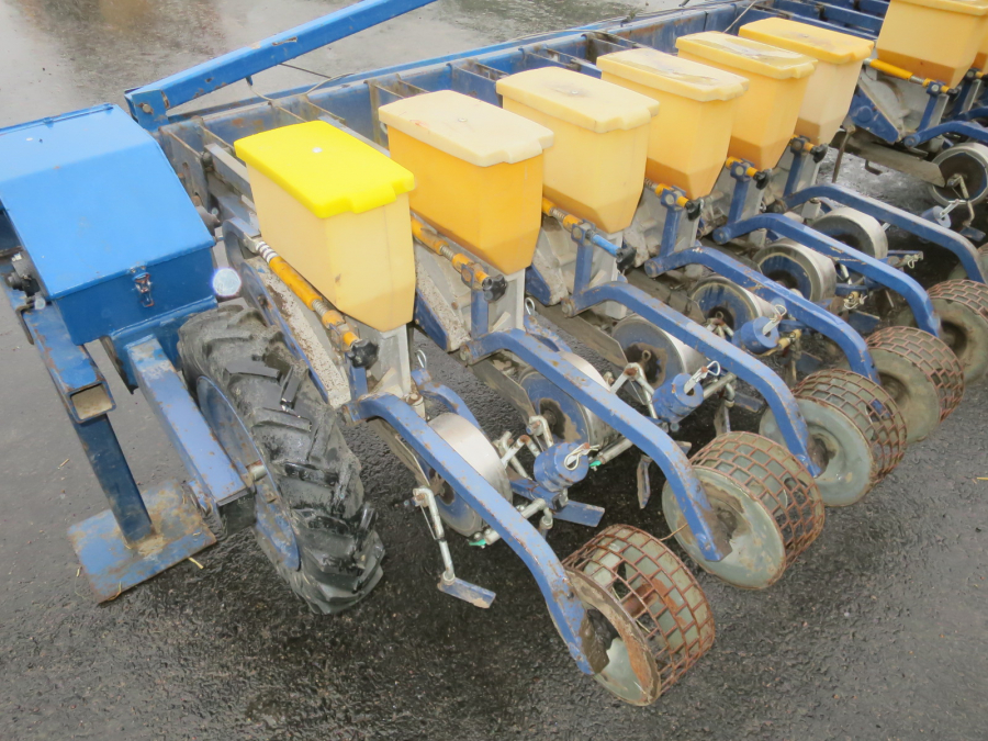 5143 Nibex 500 seeder 18 rows