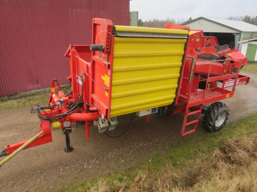 5161 Grimme SE75-20 potato harvester