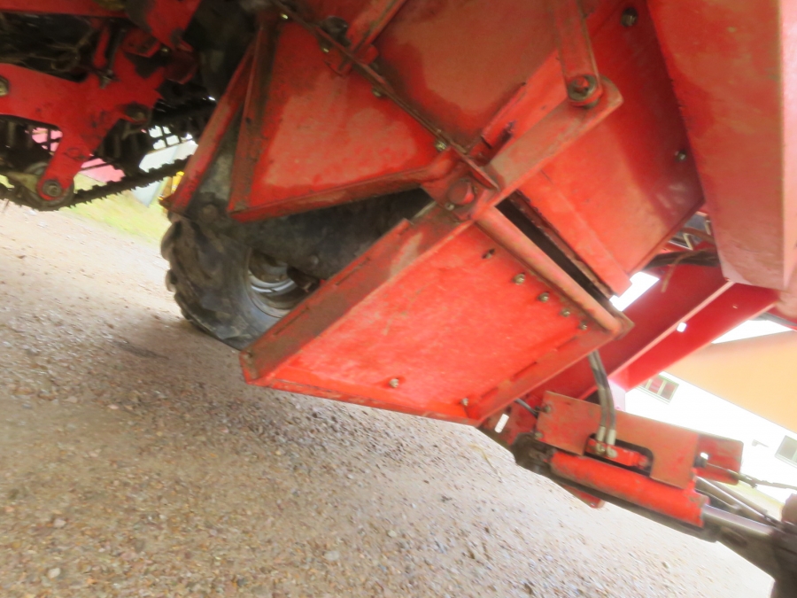 5161 Grimme SE75-20 potato harvester