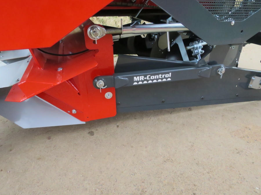 5163 Miedema Structural MS2000 potato planter