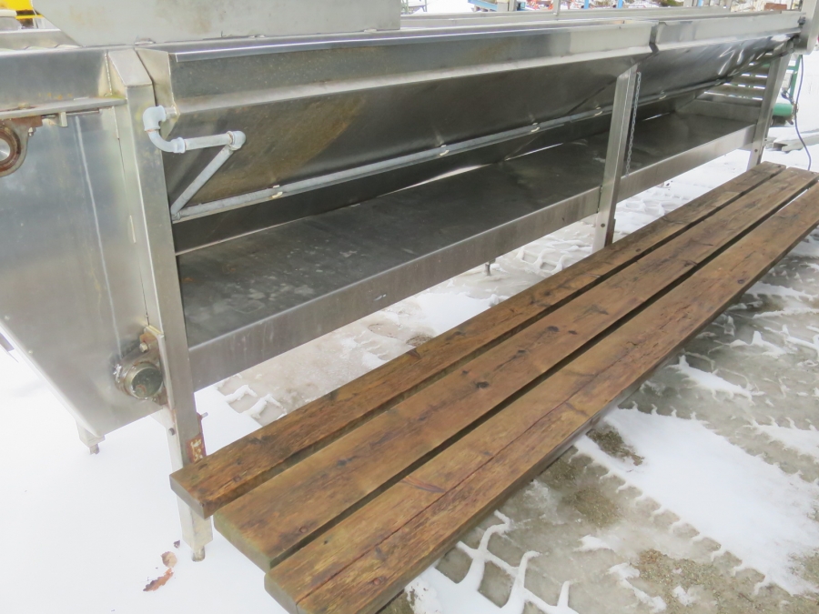 5170 RMT roller table in stainless steel
