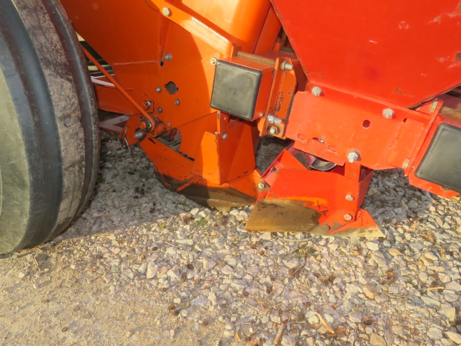 5187 Kverneland Underhaug potato planter