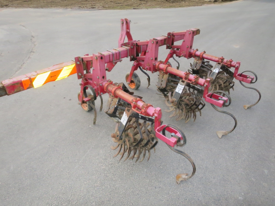 5189 Turbokup 4 row ridger