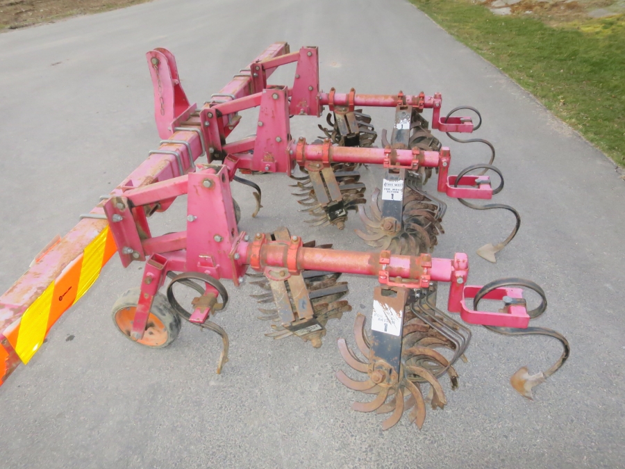 5189 Turbokup 4 row ridger