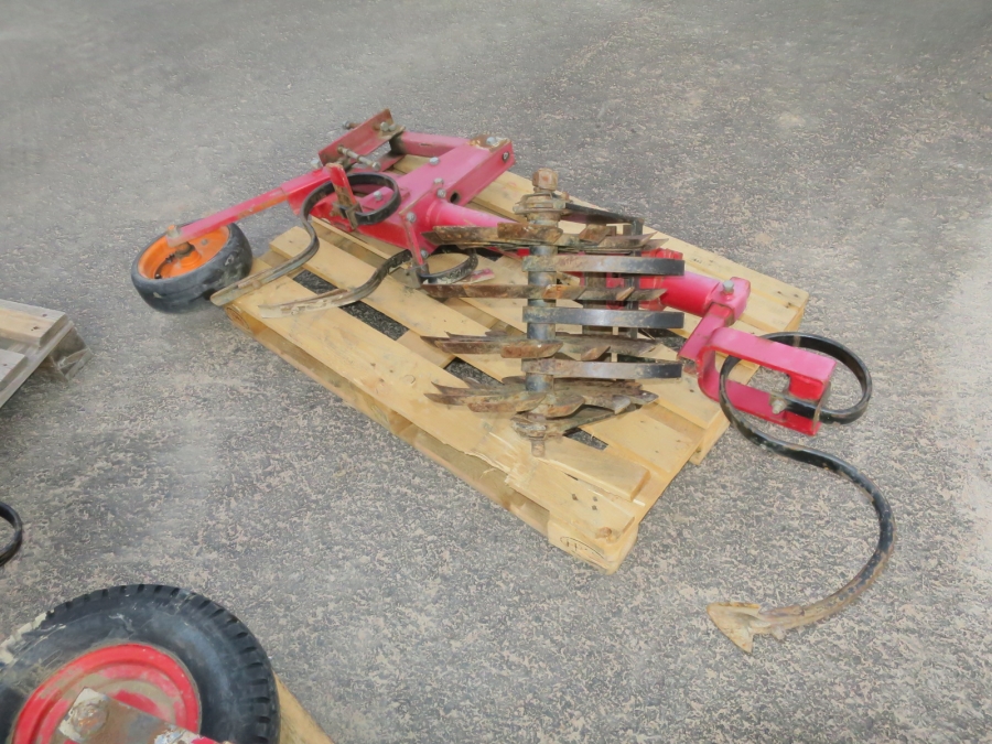 5189 Turbokup 4 row ridger