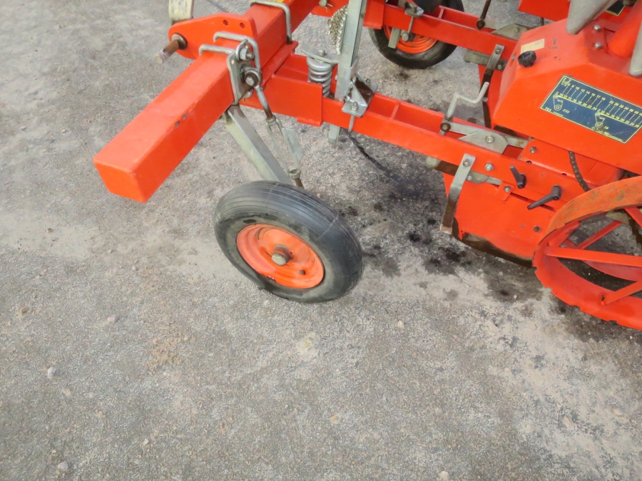 5193 checchi Magli Tex transplanter