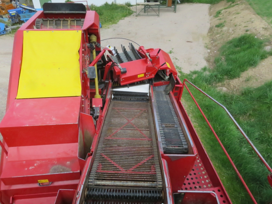 5204 Grimme SE85-55 potato harvester
