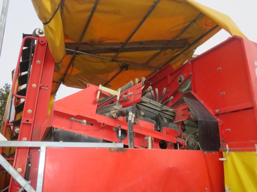 5208 Grimme SE75-30 potato harvester