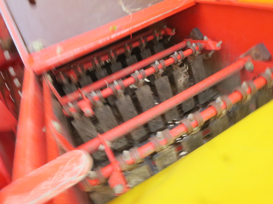 5208 Grimme SE75-30 potato harvester