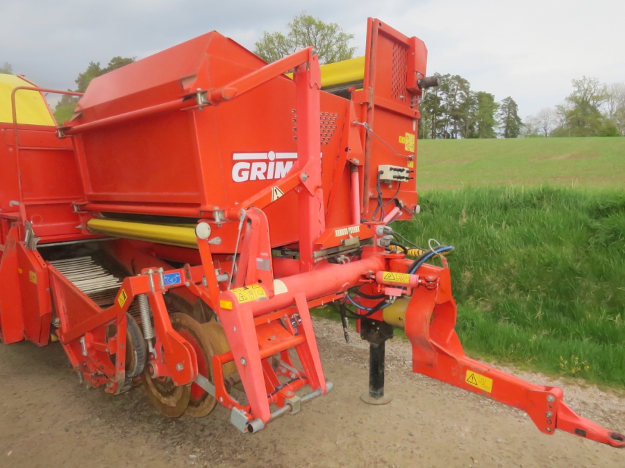5209 Grimme SE 75-30 potato harvester