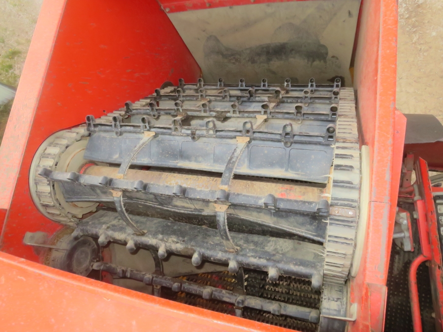 5209 Grimme SE 75-30 potato harvester