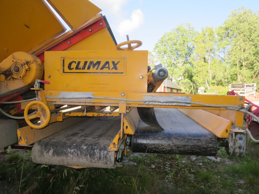 5232 Climax 500 receiving hopper