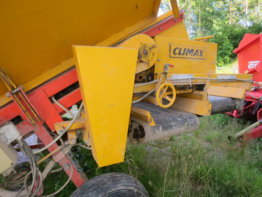 5232 Climax 500 receiving hopper