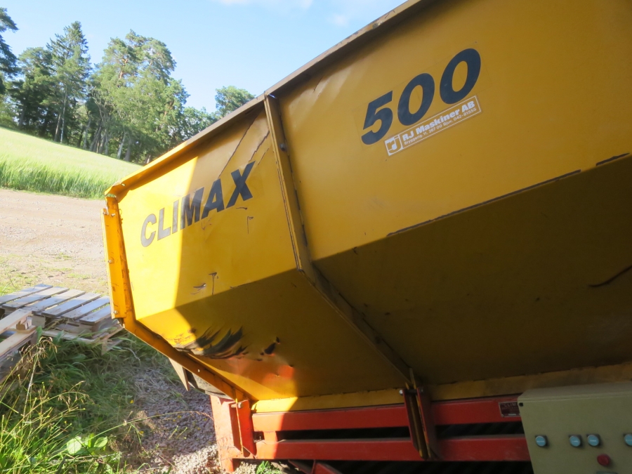 5232 Climax 500 receiving hopper