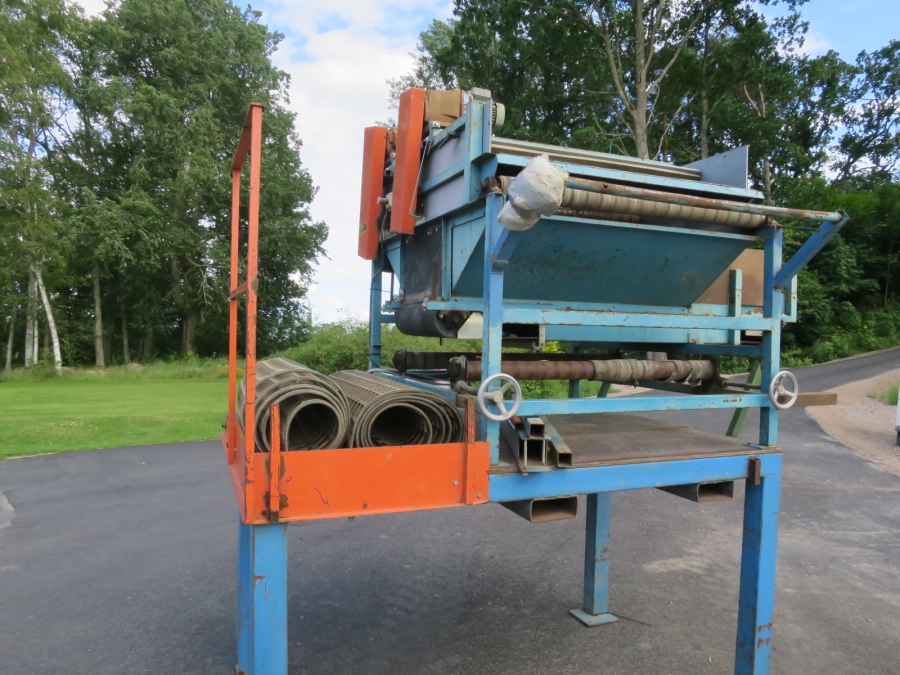 5234 EMVE screen grader web grader