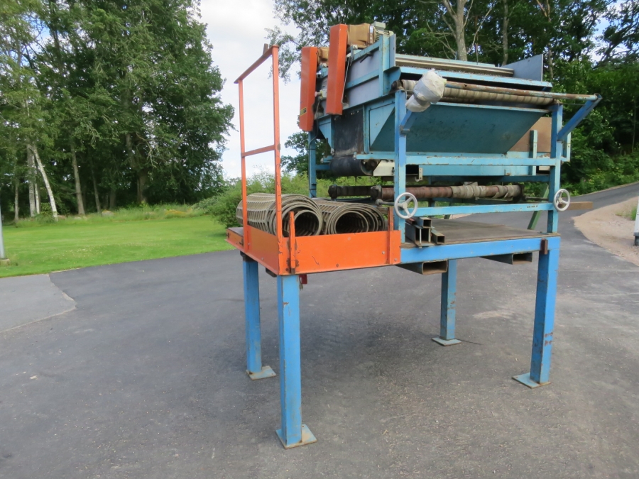5234 EMVE screen grader web grader