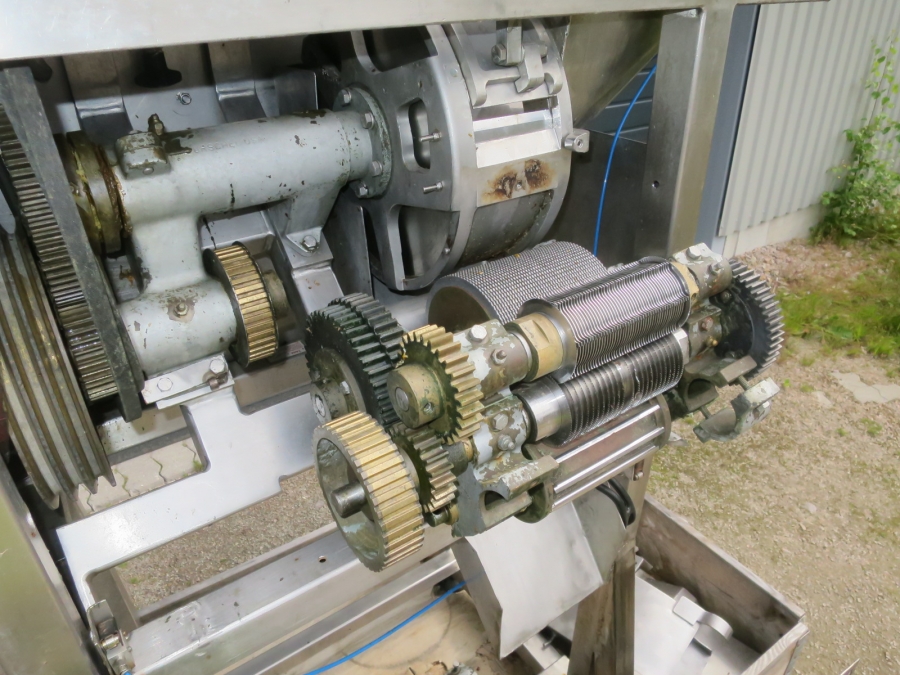 5244 Urschel RA dicer