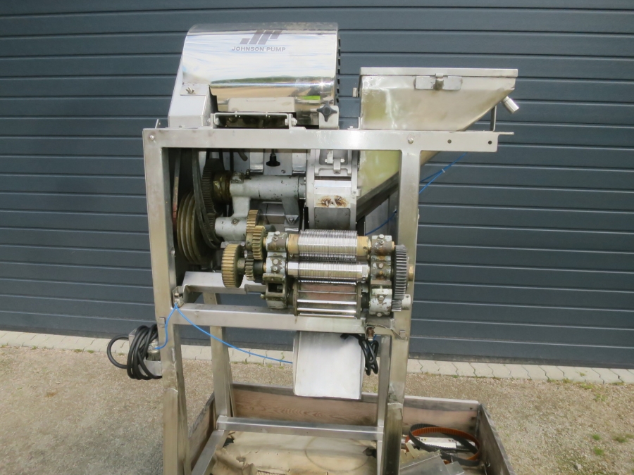 5244 Urschel RA dicer